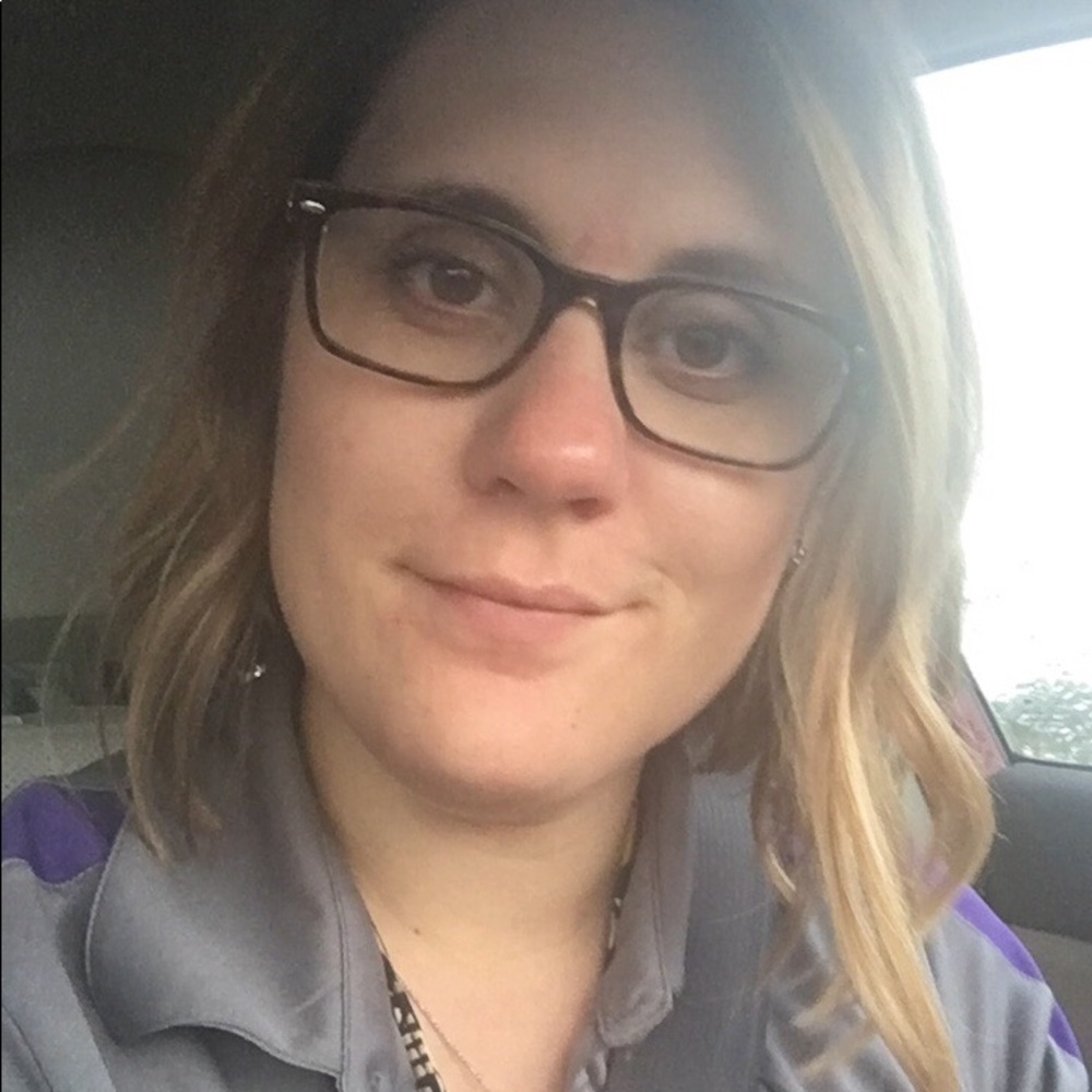 Meet your Posher, Jennifer